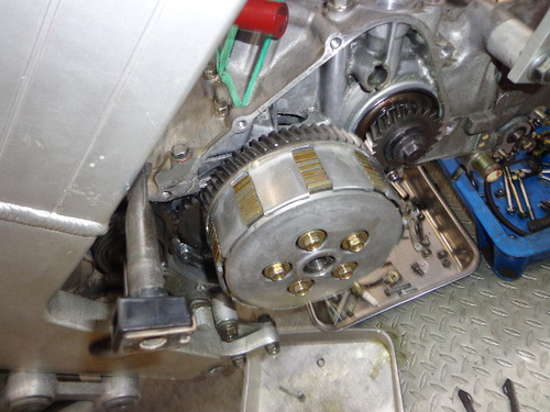 MC16 NSR250組み立て