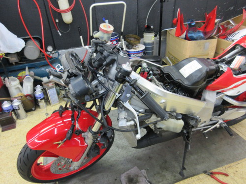 MC21 NSR250Rの納車整備