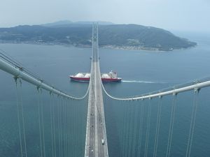 夏の思い出? 明石海峡大橋ブリッジワールド