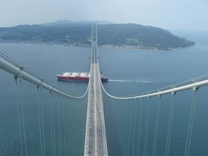 夏の思い出? 明石海峡大橋ブリッジワールド