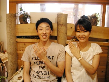 天の川 七夕 クローバーに想いを込めた結婚指輪です。 大阪