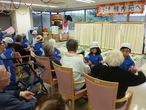南港幼稚園児お遊戯会