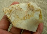 ホワイトオパール原石