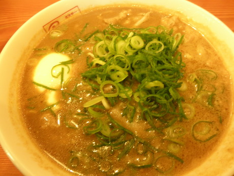 カレーラーメン専門店 『Puppy』さん。