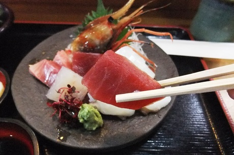 片山町の活魚料理元屋の昼定食はイケてる!