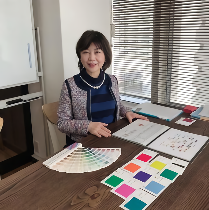 色彩舎 河野 万里子 色彩舎 河野 万里子