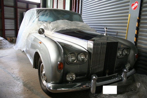 超高級車コレクター Pさん のガレージを訪問しました 超高級車コレクター Pさん のガレージを訪問しました
