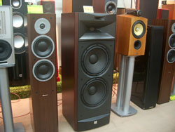 JBL 「S3900」近日発売