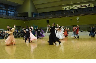 西日本アマチュア社交ダンス選手権を観に行ってきた