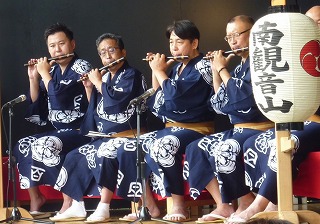 祇園祭のお囃子の演奏会