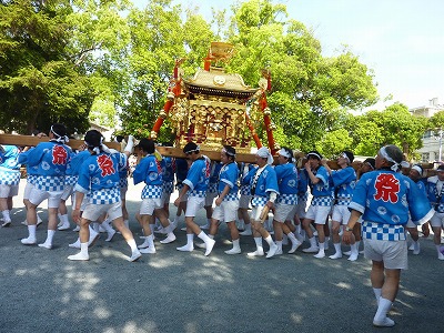 神服神社のお祭りと芥川高校和太鼓