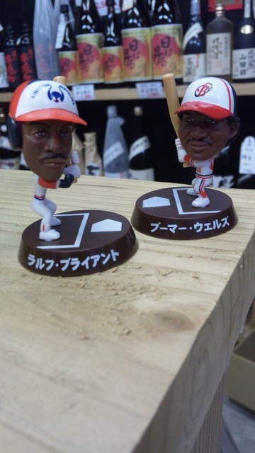 コカコーラ　助っ人フィギュア