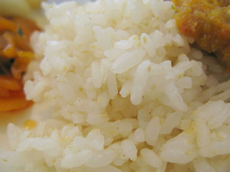 エンジェルヴレッジの野菜たっぷりカレーはかなりうまい