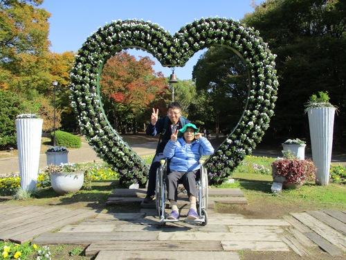 11月遠足（長居公園内植物園）