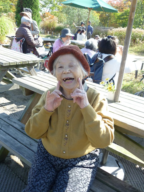 11月遠足(長居公園内植物園) 11月遠足(長居公園内植物園)
