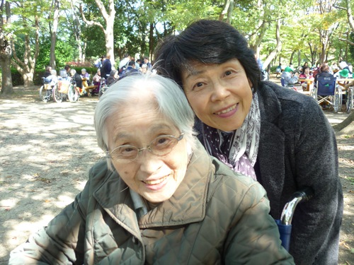11月遠足（長居公園内植物園）