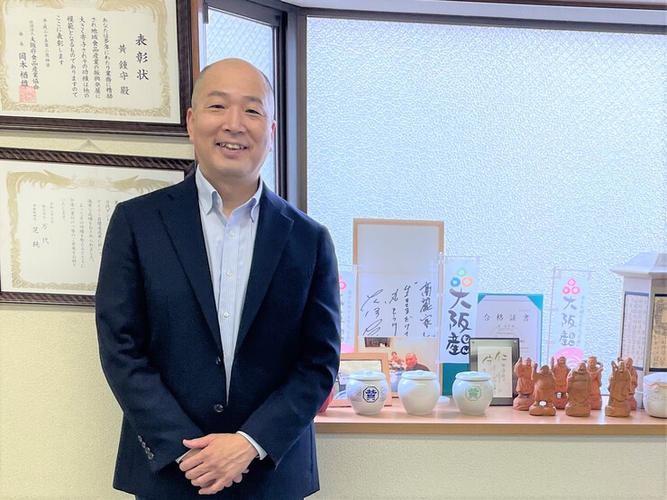 仲良し三兄弟で営む、大阪で一番売れている「大阪産(もん) 黄さんのキムチ」! 仲良し三兄弟で営む、大阪で一番売れている「大阪産(もん) 黄さんのキムチ」!