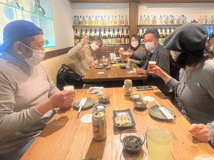 街ブラ天神橋筋商店街のプチ新年会!「てぃーあんだ」で沖縄料理に初挑戦なのだ! 街ブラ天神橋筋商店街のプチ新年会!「てぃーあんだ」で沖縄料理に初挑戦なのだ!