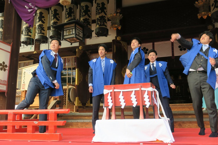 天神さんイベントのご紹介!「初天神梅花祭」「鷽替え(うそかえ)神事」「通り抜け神事」 天神さんイベントのご紹介!「初天神梅花祭」「鷽替え(うそかえ)神事」「通り抜け神事」