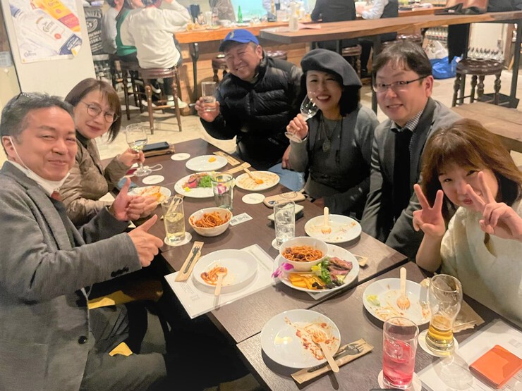 街ブラ天神橋筋商店街のプチ新年会!「てぃーあんだ」で沖縄料理に初挑戦なのだ! 街ブラ天神橋筋商店街のプチ新年会!「てぃーあんだ」で沖縄料理に初挑戦なのだ!