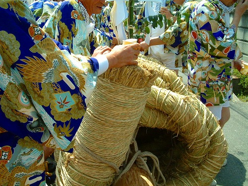 原地区の「大蛇祭り」