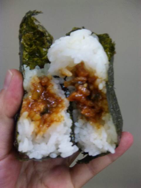 おにぎり100円セール!
