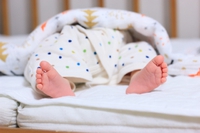 疲れを感じたら早く寝るのが一番だ。午後7時過ぎに寝ていた。