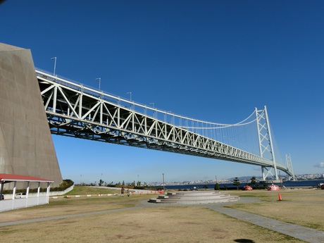 世界一の「明石海峡大橋」を支えるアンカレイジ（土台）です！！