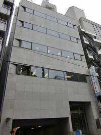 つかさ交易株式会社　/　営業職
