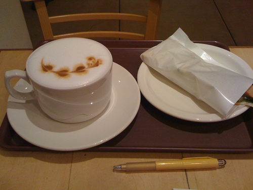 カフェ・ラテ（ホット・アイス）