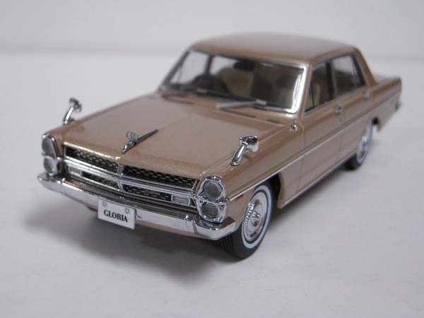 当社新製品　ENIF 日産 グロリア　発売！