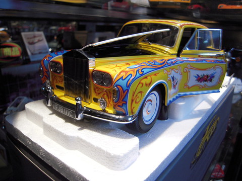 「LENNON」　入荷しました！