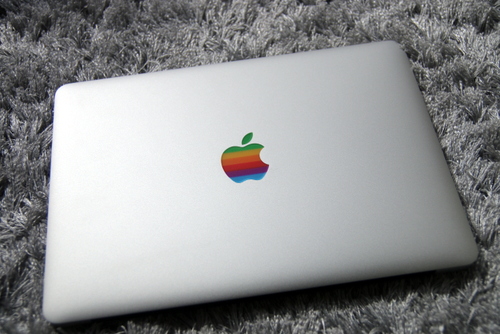 MacBookAir 13インチモデル購入しました。