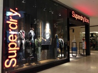 Superdry 極度乾燥（しなさい）がクアラルンプールのPavilionにOPEN