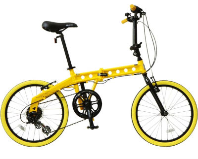 折りたたみ自転車を物色中
