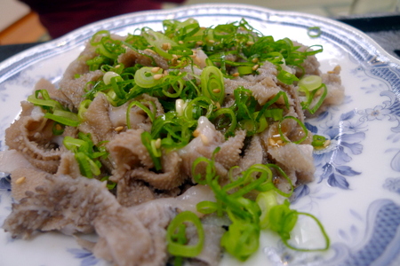 神戸長田の平沼商店で焼肉ホルモン三昧！