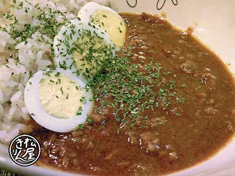 喫茶店の変わったカレー