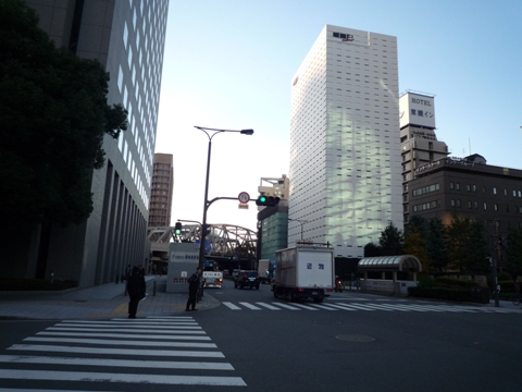 大阪　茶屋町から中津へ