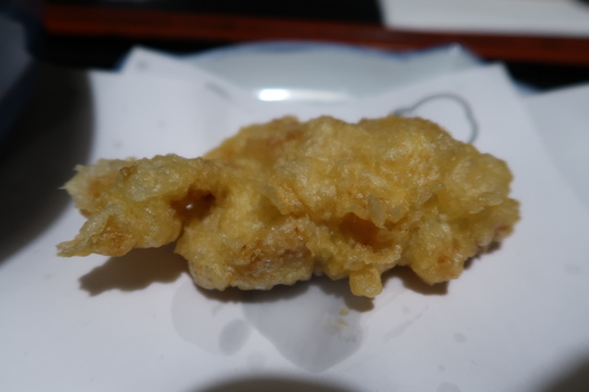 東大阪・新石切　「手打ち　草部うどん　のらや」　まろやかで旨味ある牛肉カレーうどん！