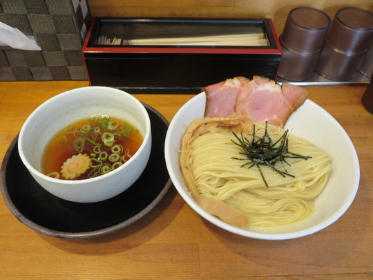 浪速・日本橋　「清麺屋」　夏期限定の煮干し風味の冷たいつけそばをあやひかりの麺で頂きました！