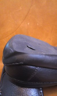 ドライビングシューズのカカト修理