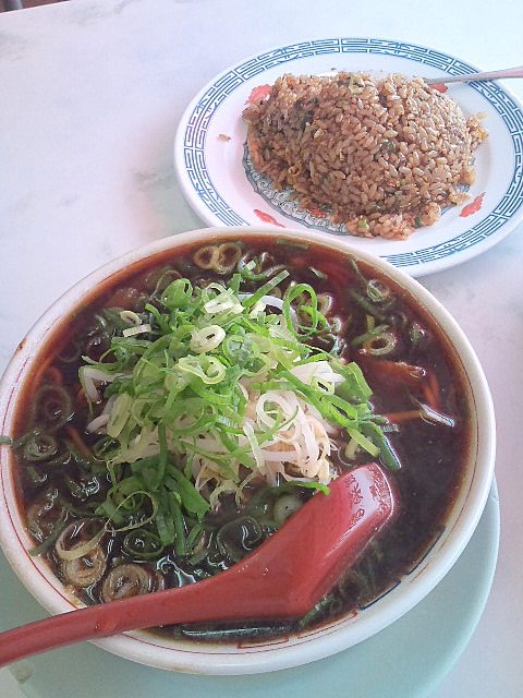 新福菜館＠ＪＲ京都駅　  　 【黒焼飯】