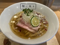 【麺に光を】
