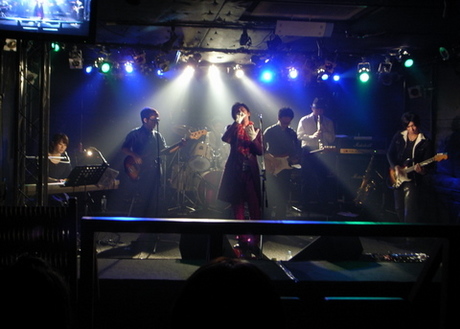 怒涛のライブ、4月27日
