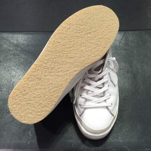 ＰＨＩＬＩＰＰＥ　ＭＯＤＥＬ　スニーカーの修理