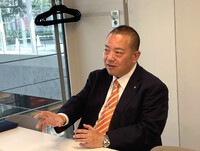 お笑い芸人から社長へ転身！「人を笑顔にしたい」この思いが事業の原動力に
