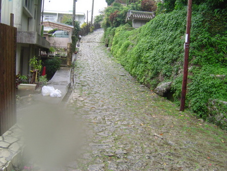 姫ゆりの塔