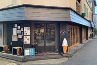 蛍池には一際輝くカフェがある。『grand star café（グランスターカフェ）』