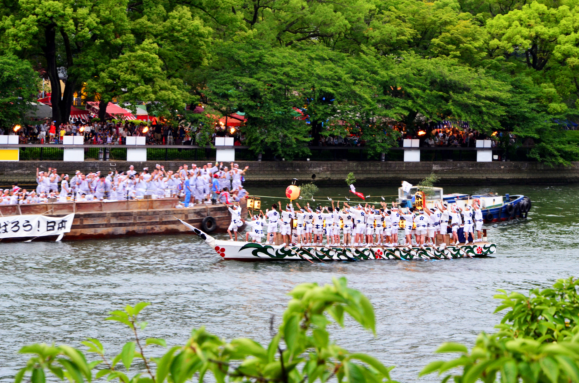 Experience Japans Grand Summer Festival: The Tenjin Matsuri