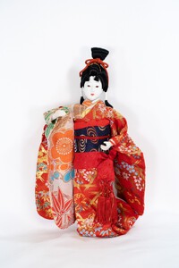 今年創業110年！人形の顔が良いことで有名！山本人形！